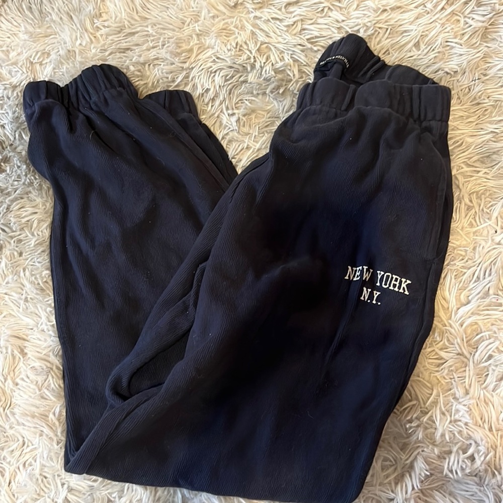 Brandy Rosa sweats pants only worn a few times